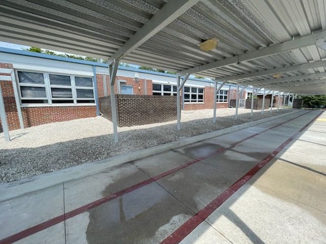 Gallery photos for Immaculate Gravel Installation at School Walkway: Image #1