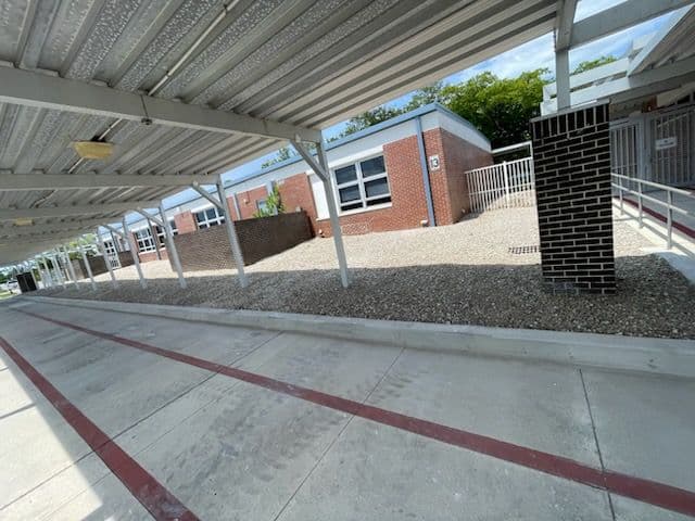 Gallery photos for Immaculate Gravel Installation at School Walkway: Image #3